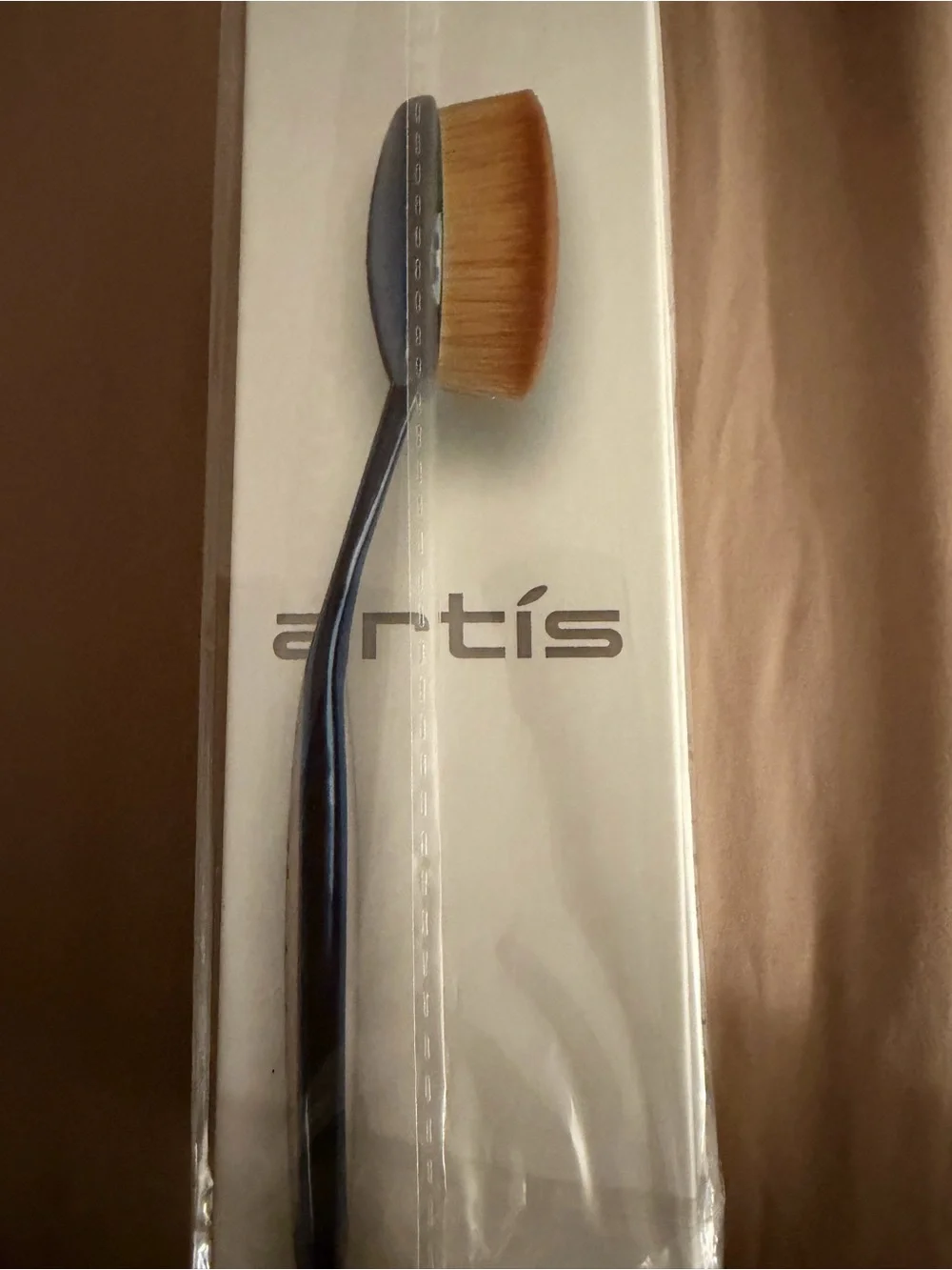 Artis Elite Collection Oval 7 Brush Cobalt Finish Makeup Brush (Sealed in box)